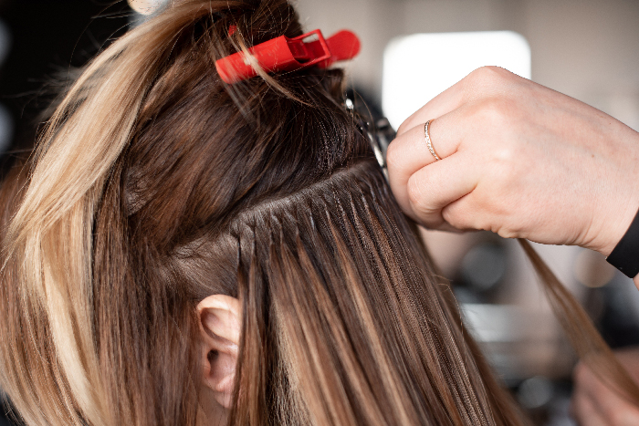 Explore the tips from Amaraya beauty center to take care of hair extensions