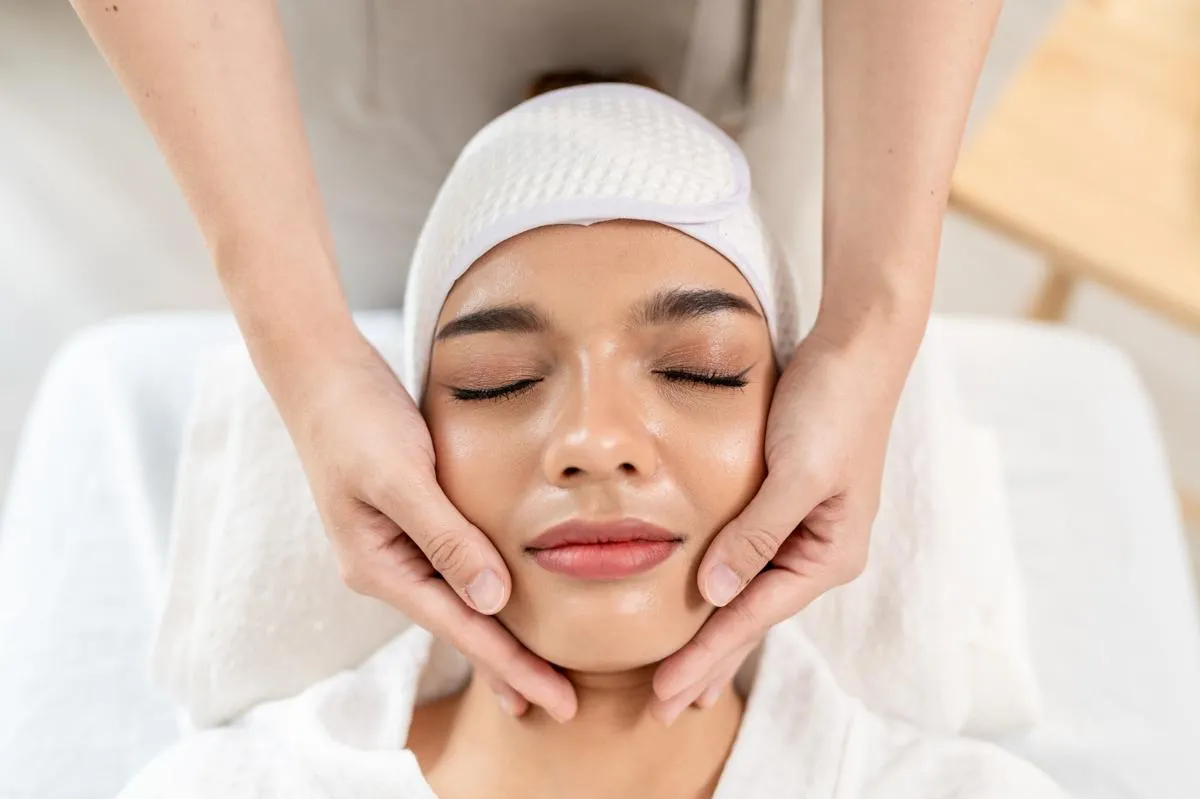 Open Pores Treatment in Dubai: Book Your Facial Appointment at Victor Keyrouz x Amaraya