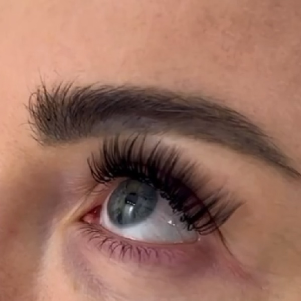 eyelash treatments in Dubai